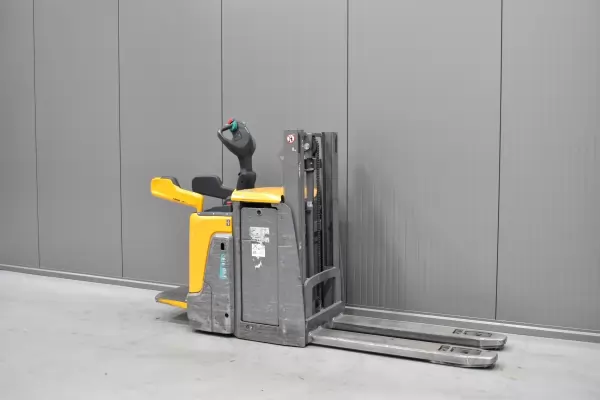 JUNGHEINRICH ERD 220 DrivePlus