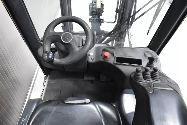 LINDE E 15 - 02