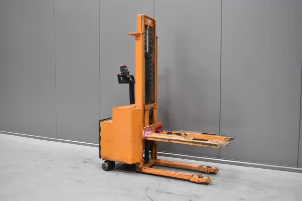 BRAUCKE 6953-51