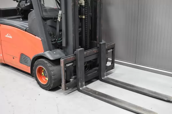 LINDE E 18