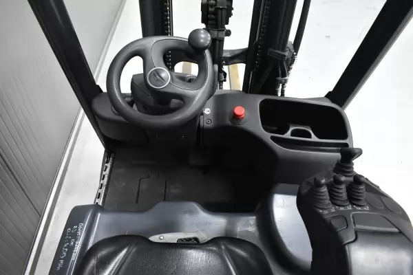 LINDE E 15 - 02
