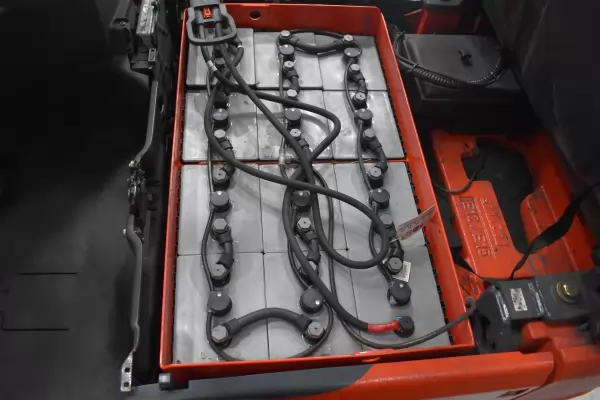LINDE E 15 - 02