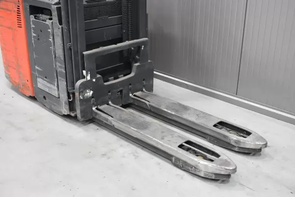 LINDE D 12 HPSP