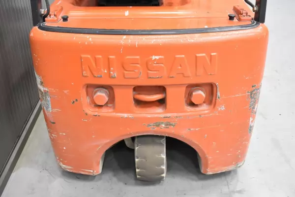 NISSAN N01L15HQ