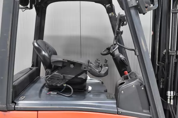 LINDE E 16 PH - 01