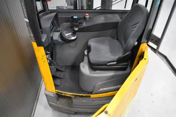 JUNGHEINRICH ETV C 16