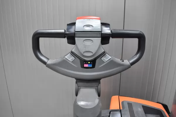 TOYOTA SWE 120