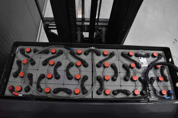 LINDE R 16 HD - 01