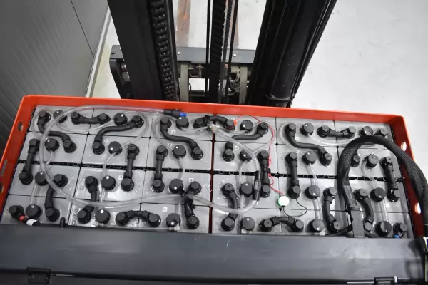LINDE R 16 HD - 01