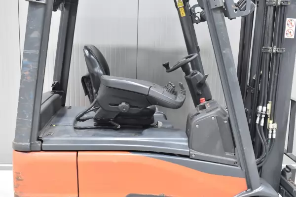 LINDE E 16 - 02