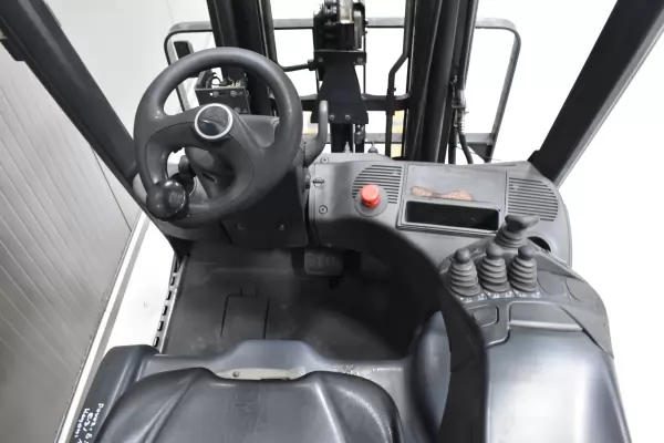 LINDE E 16 - 02