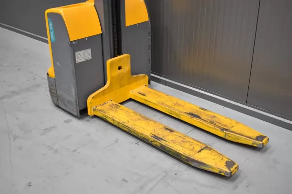 JUNGHEINRICH EMC 110