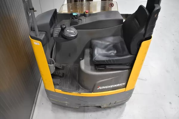 JUNGHEINRICH ETV 216