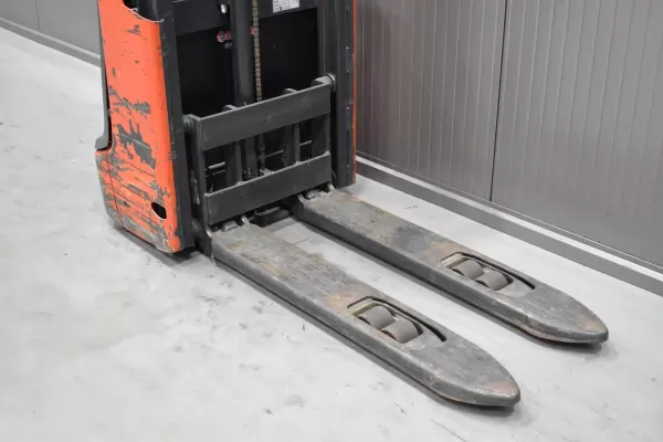 LINDE L 10 B