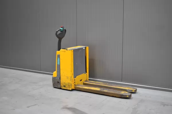 JUNGHEINRICH EJE C20