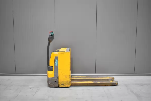JUNGHEINRICH EJE C20