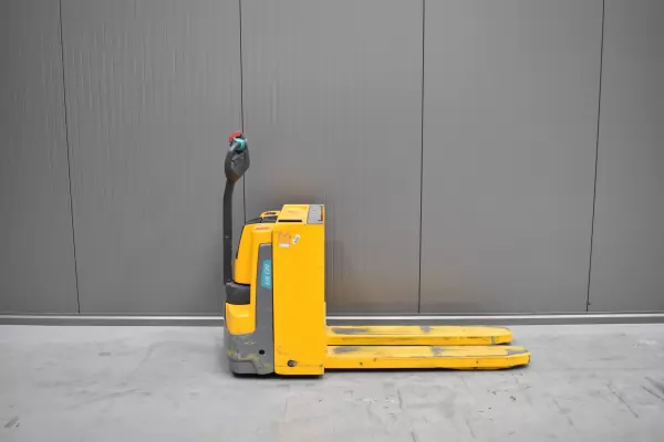 JUNGHEINRICH EJE C20