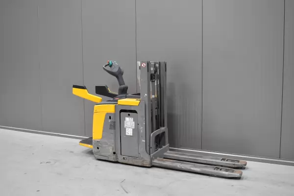 JUNGHEINRICH ERD 220 KP