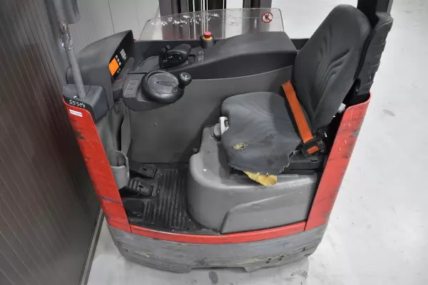 JUNGHEINRICH ETV 320