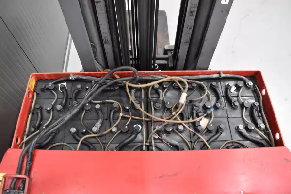 JUNGHEINRICH ETV 320