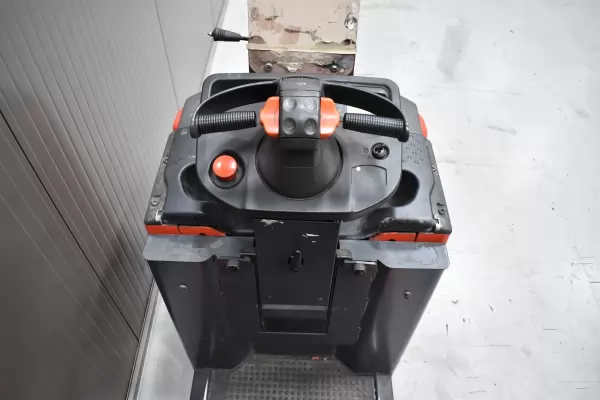 LINDE P 30 C