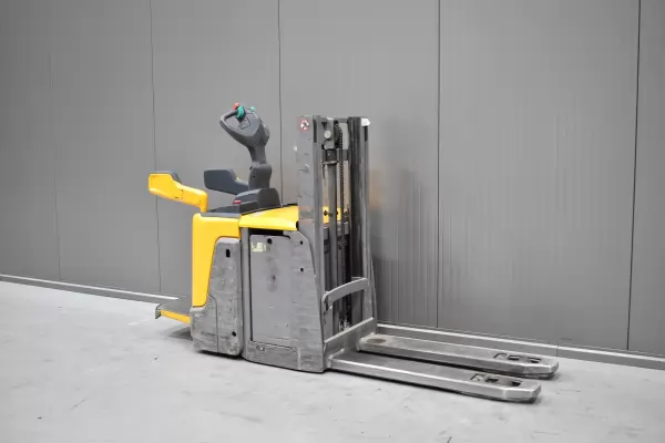 JUNGHEINRICH ERD 220
