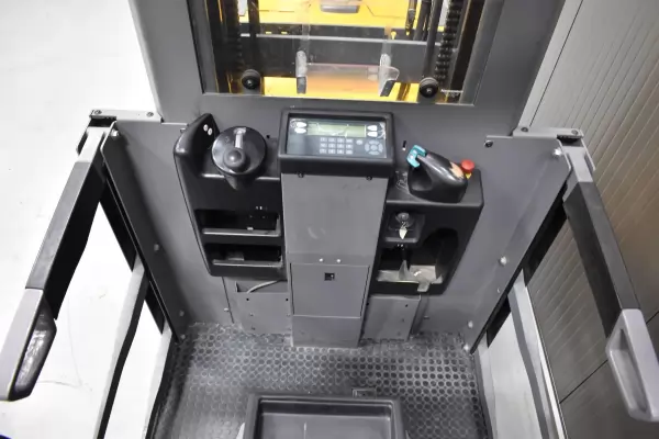 JUNGHEINRICH EKS 210
