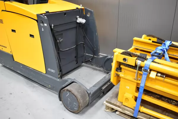 JUNGHEINRICH ETX 515