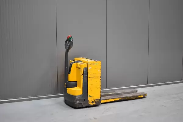 JUNGHEINRICH EJE C20