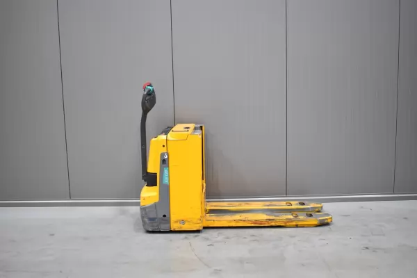 JUNGHEINRICH EJE C20