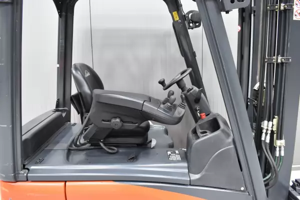 LINDE E 16 - 02