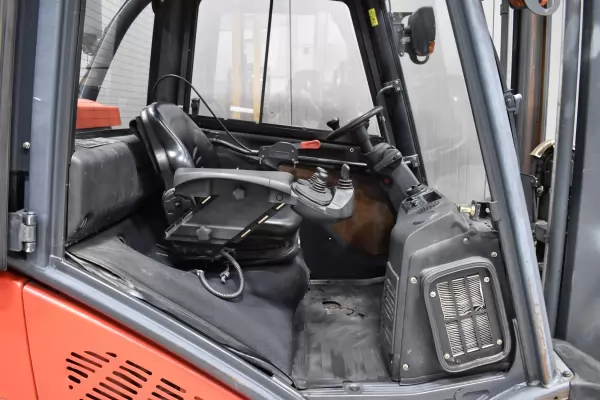 LINDE H 25 T - 01