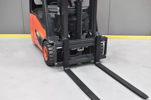 LINDE E 14 - 02