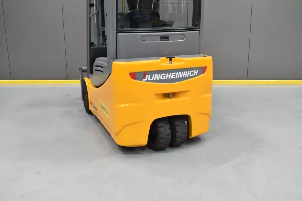 JUNGHEINRICH EFG 216