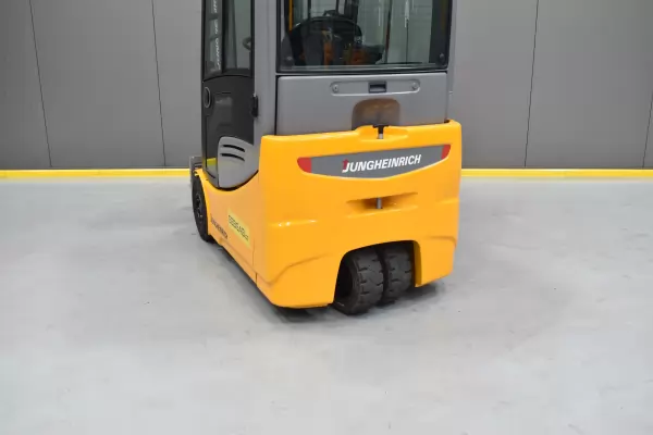 JUNGHEINRICH EFG 216 k