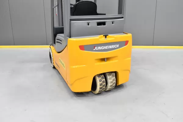 JUNGHEINRICH EFG 216