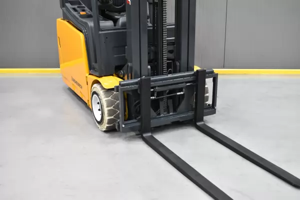 CATERPILLAR 2ET3500