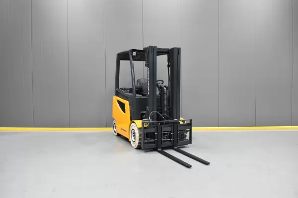 CATERPILLAR 2EPC5000