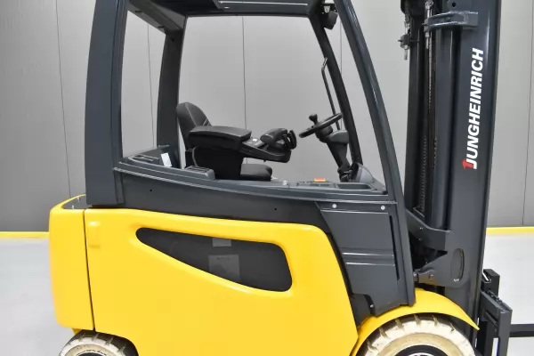 CATERPILLAR 2EPC5000