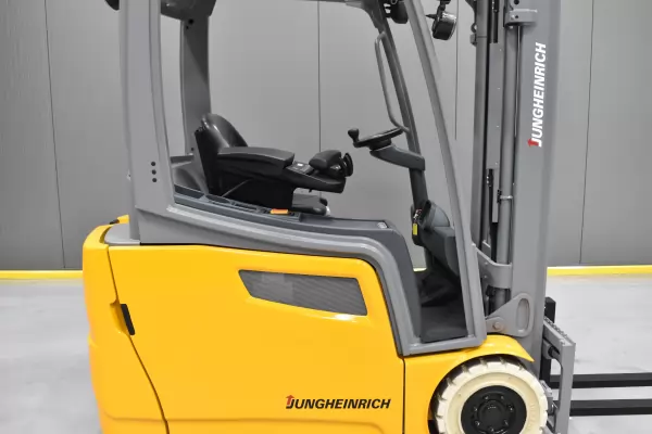 JUNGHEINRICH EFG 216 k