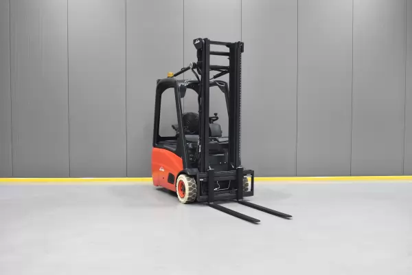 LINDE E 15 - 01