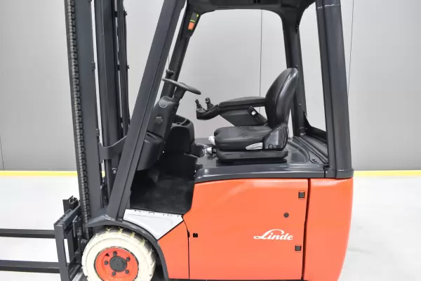 LINDE E 15 - 01