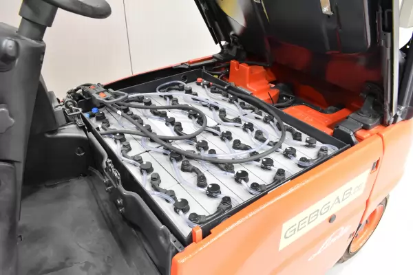 LINDE E 16 P - 01