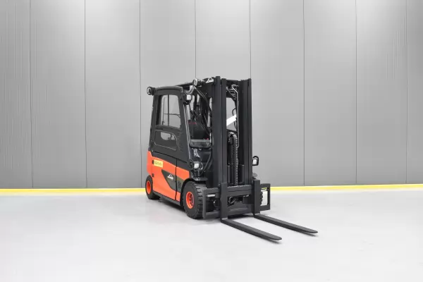 LINDE E 25 L - 01