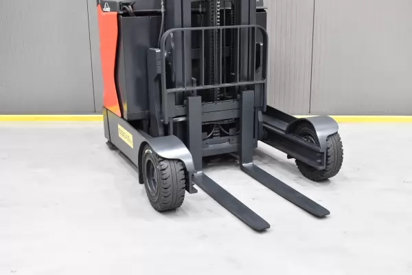 LINDE R 16 G - 01