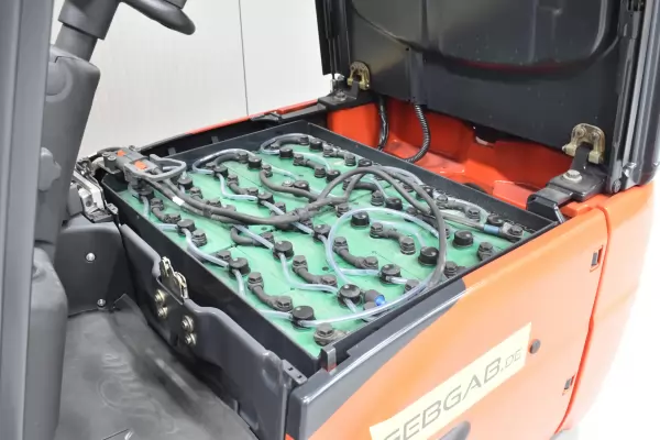 LINDE E 16 - 02