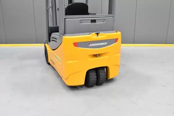 JUNGHEINRICH EFG 216