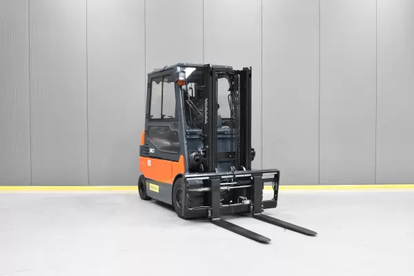TOYOTA 7FBMF30