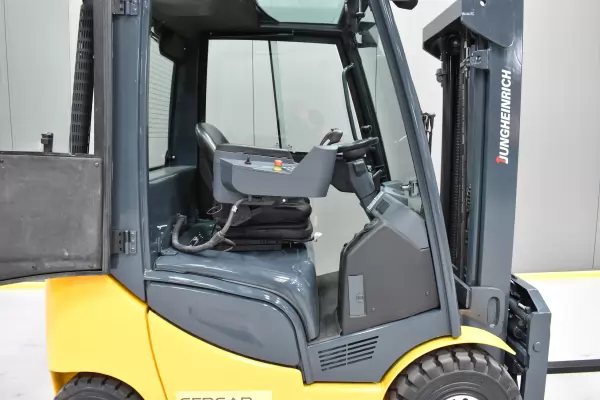JUNGHEINRICH DFG 316 s