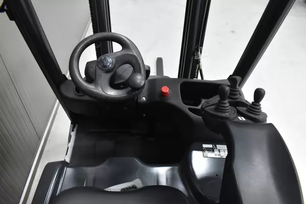 LINDE E 16 - 01